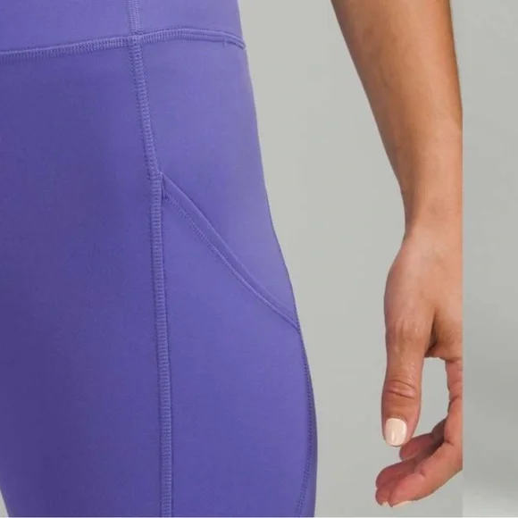 lululemon athletica Leggings Size 4 - Picture 4 of 5